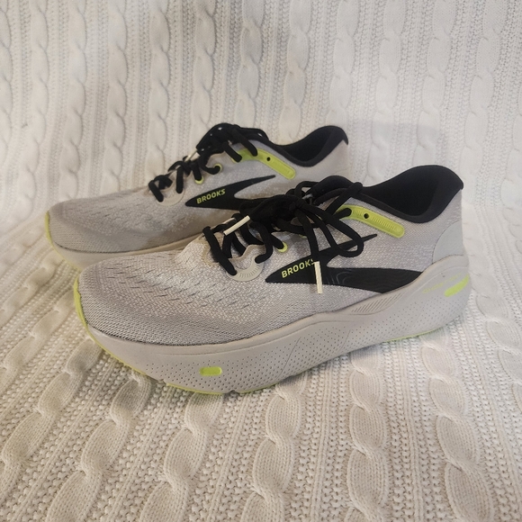 Brooks Mens Ghost Max - Picture 2 of 5